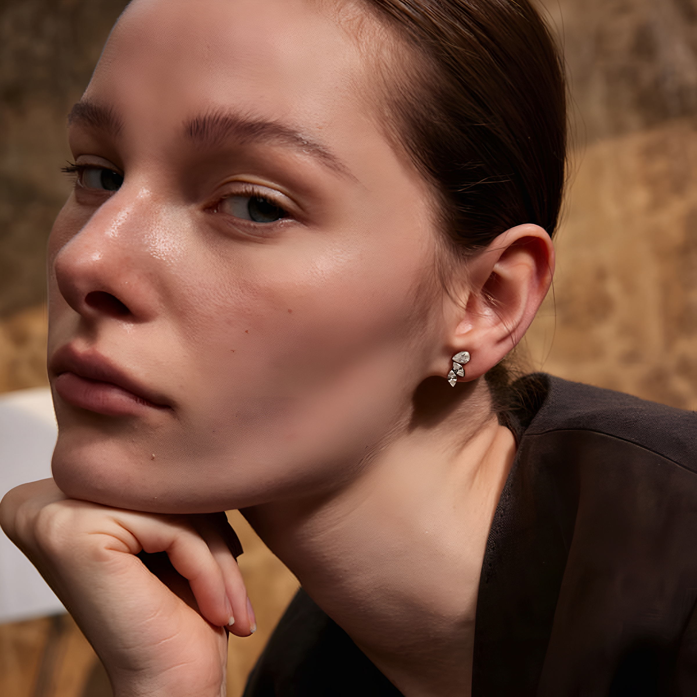 Pendientes dorados Destello con zircon en acero inoxidable oro 18k