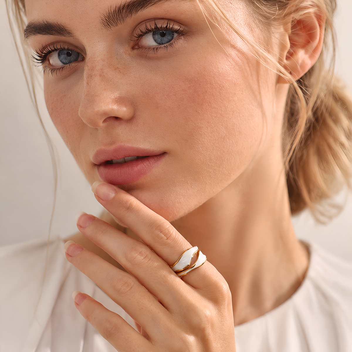 Anillo Duna ajustable en acero inoxidable oro 18k